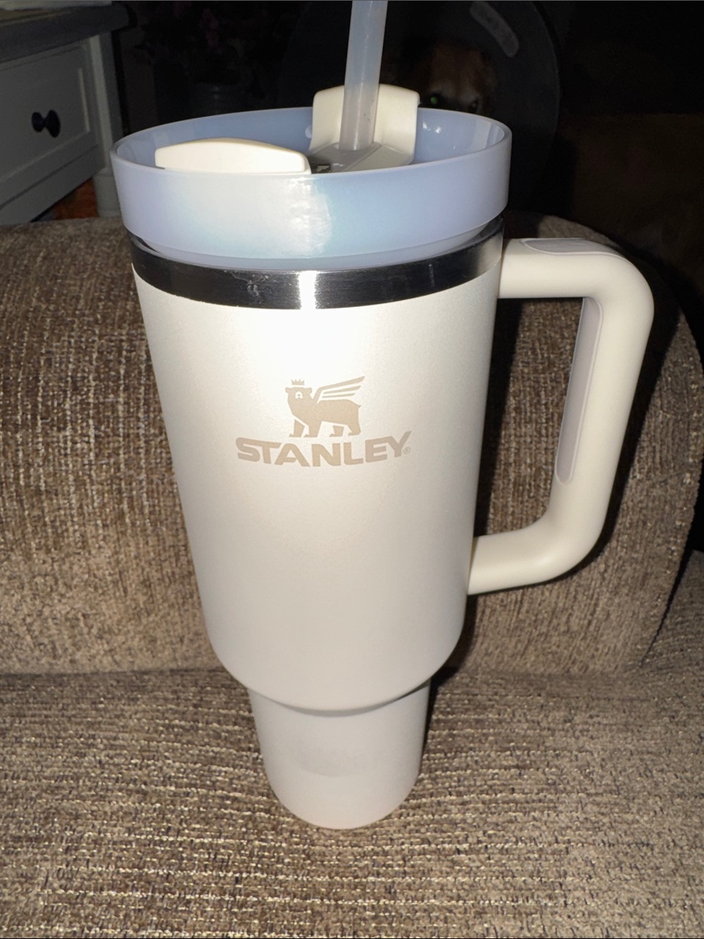 Authentic Stanley White and Light tan Insulated Mug with Handle- 40oz Size. EUC